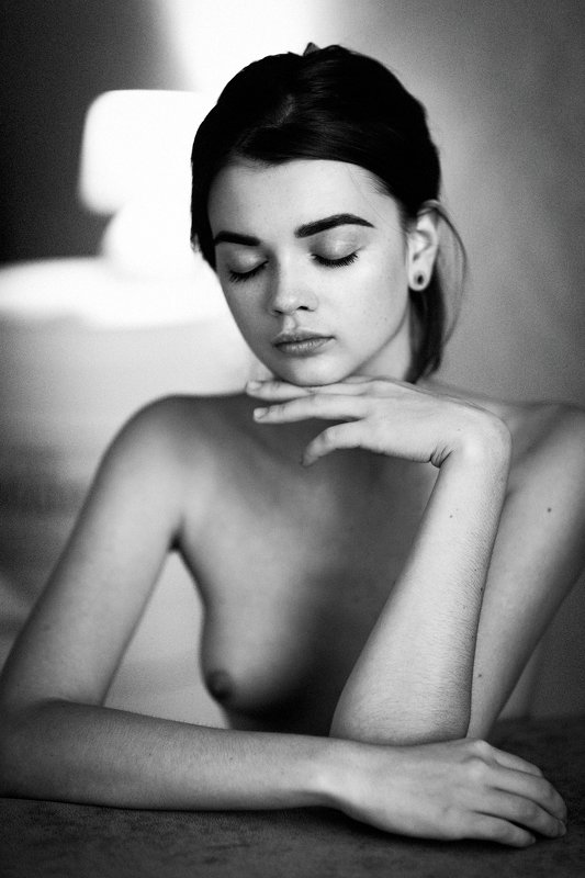 b&w, girl, film, девушка, ню, артню, топлесс, чб, черно-белое, фото, nu, nude, artnu, girl, bw, black and white photo preview