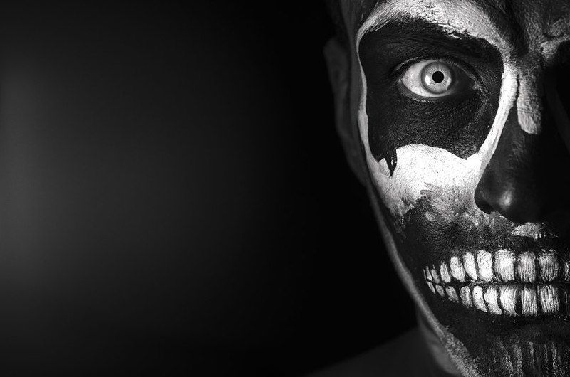 темная сторонаphoto preview