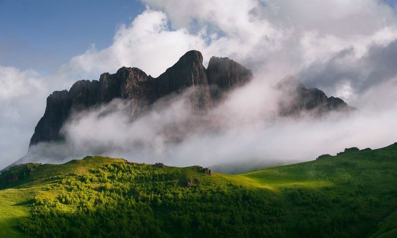 горы, кавказ, ачешбок, июнь, 2013 ПРОБЕГАЯ ПО ПРОСПЕКТУ АЧЕШБОКАphoto preview