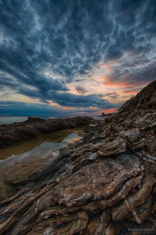 облачно-каменноеphoto preview