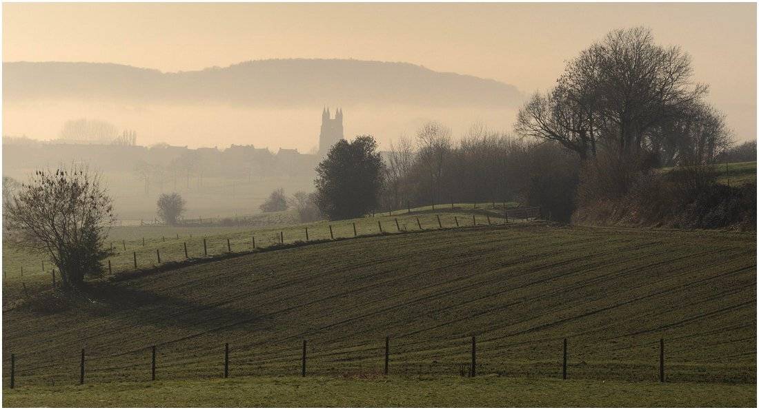 A foggy summer morning.. Автор: Johny Hemelsoen , Johny Hemelsoen