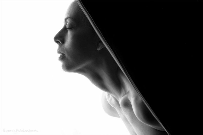 Чёрное и белоеphoto preview