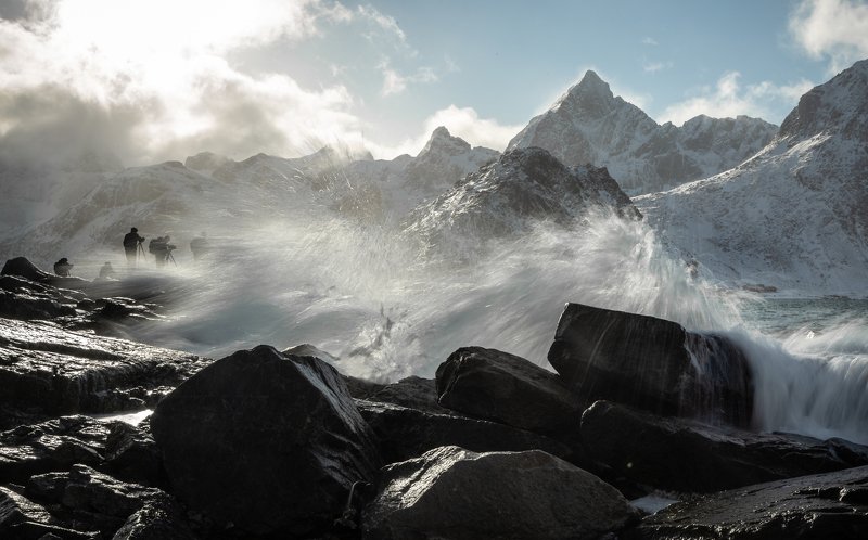 lofoten,norway,mountains,sea,sjoreline,coast,waves,water,winter, Catching the wavesphoto preview