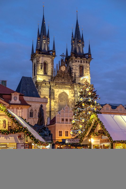 Church of Mother of God before Týn (Prague). Тынский храм (Прага)photo preview