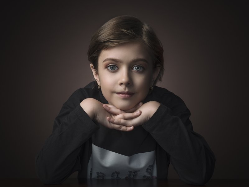 Не детский портретphoto preview