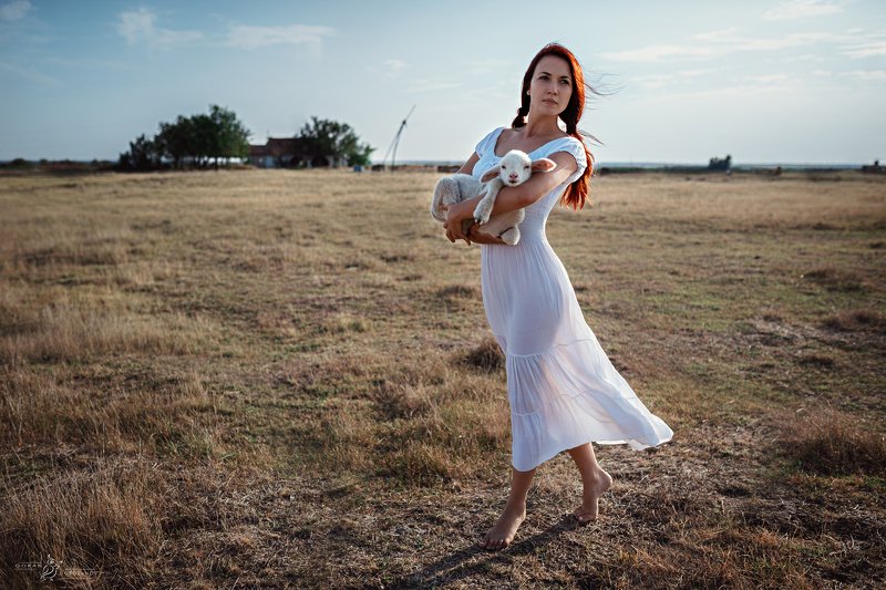 story  portrait  girl  art  model  lamb photo preview