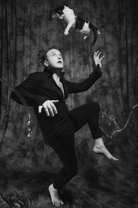 pavelskvortsov Hi, Salvadorphoto preview