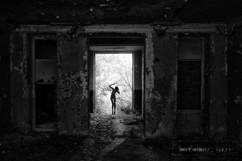 Broken dollphoto preview