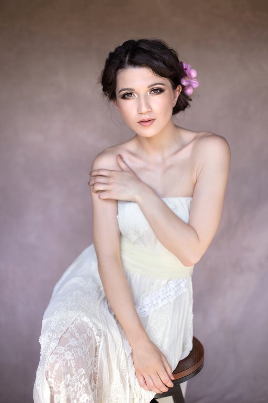 retro girl vintage pink sensual Musephoto preview