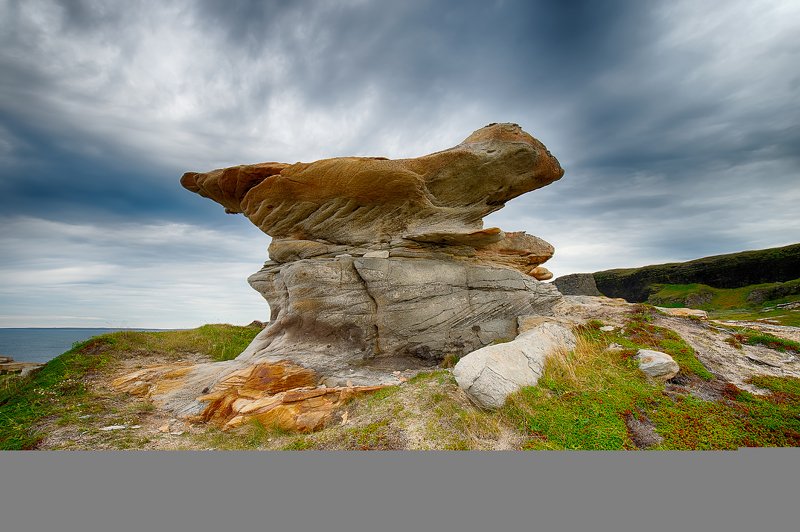 камень, рыжий, рыбачий, полуостров Берег рыжих камней на полуострове Рыбачий (Мурманская область)photo preview