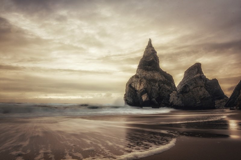 атлантика, пейзаж, португалия, пляж, скалы, берег Шапка Черномораphoto preview