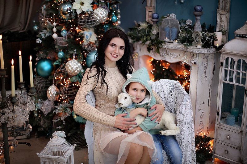 студия, помолейко, девушка, новогоднее, студия, фотостудия, семья, девочка, дочь, ребенок Мама и дочьphoto preview