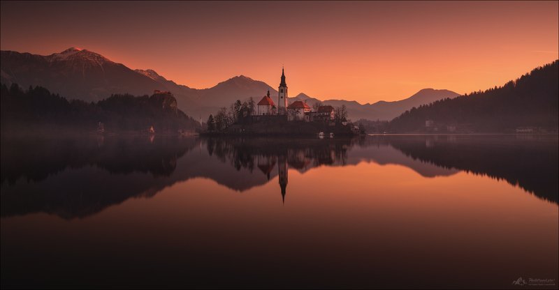 slovenia, lake, bled, winter, словения, озеро, блед, зима Smoke on the water ...photo preview