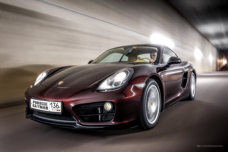 automotive Bond, James Bondphoto preview