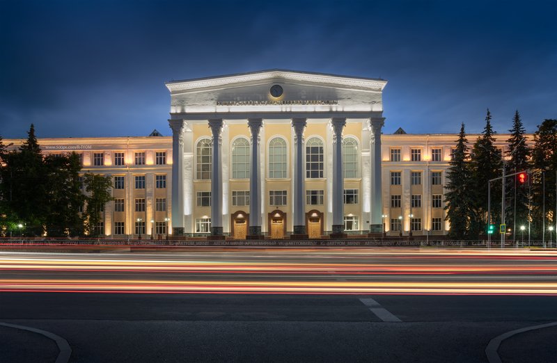 государственный университет, уфа, россия, башкирия, салават юлаев, артем мирный, длинная выдержка, artyom mirniy, ufa, bashkiria, russia, salavat ulaev, пейзаж, достопримечательность, арт, артмир, свет, dodgeandburn, ведута, каприччио, фотохудожник, capri Башкирский государственный университетphoto preview
