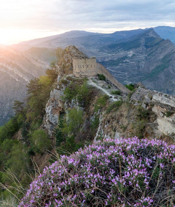 дагестан, ночная съёмка, горы, путешествия, россия, пейзаж, кавказ, valius, гуниб Рассвет над Гунибом. Башня Шамиля. фото превью