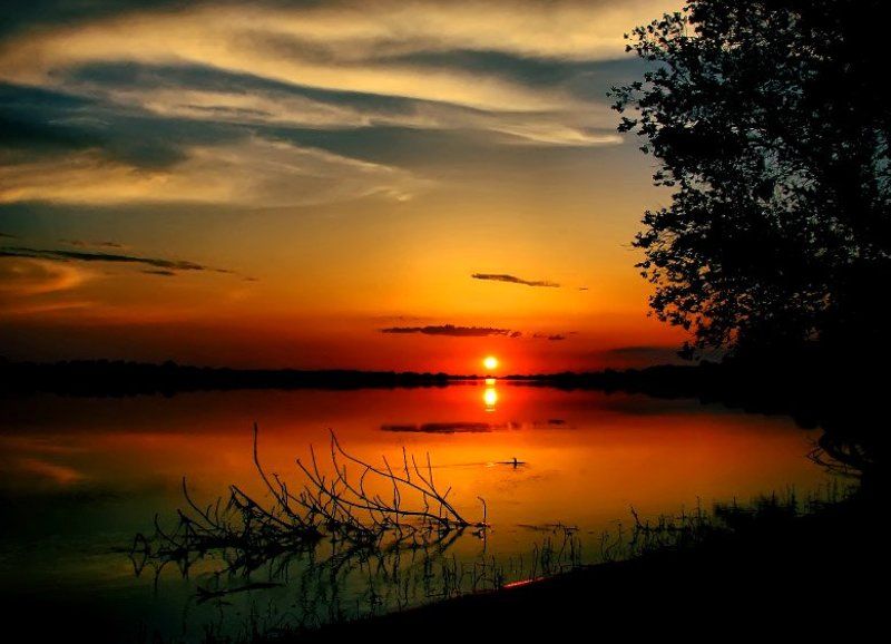 про синее , жёлтое , красное и чёрное ...photo preview