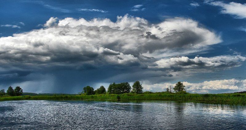 а где-то проливной ...photo preview