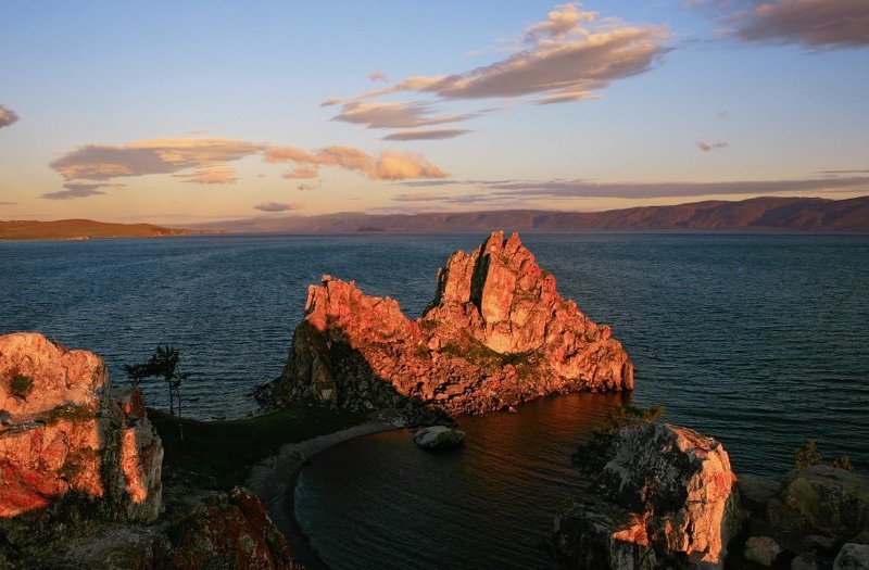 байкал, ольхон, бурхан, озеро, рассвет, шаманка Пробуждение Шаманкиphoto preview