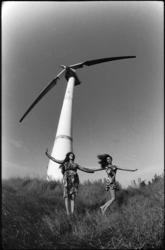 ветряк, девушки, веселье, рыбий, глаз Возбуждая ветер ... :-)photo preview