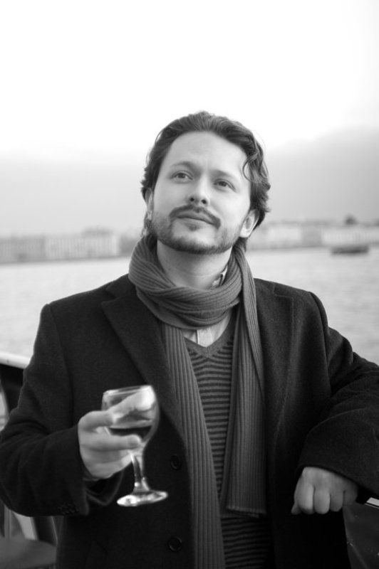 мужчина,петербург,мысли,ветер,осень,нева Открыт душоюphoto preview