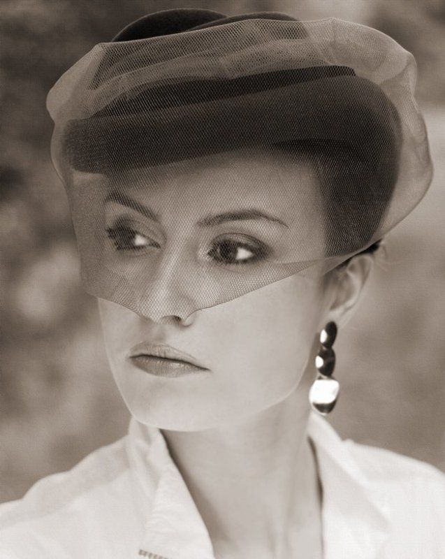 девушка ..photo preview