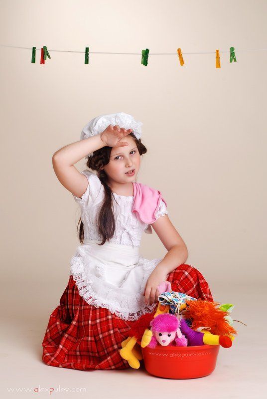 помощница,мама,девочка,труд,семья,портфолио,дети Теперь я знаю как трудно бывает Маме !photo preview