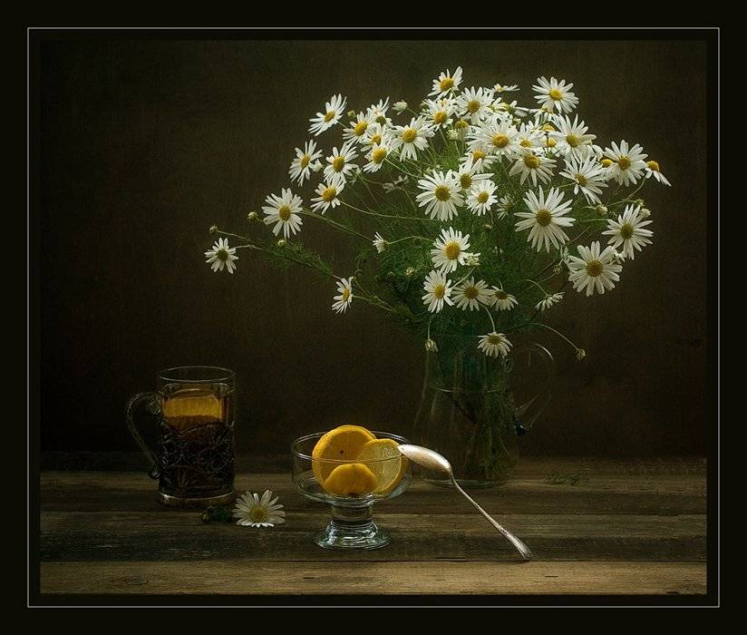 Ромашковый чай.. Автор: Ирина кувшин, ромашки, чай, лимон, натюрморт, Ирина