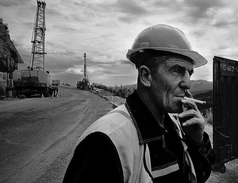 Дорожный рабочийphoto preview