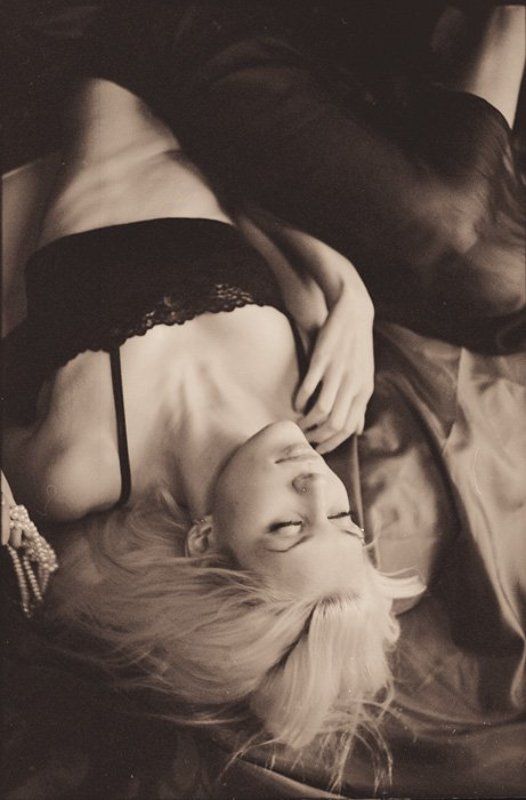 девушка, шелк * * *photo preview