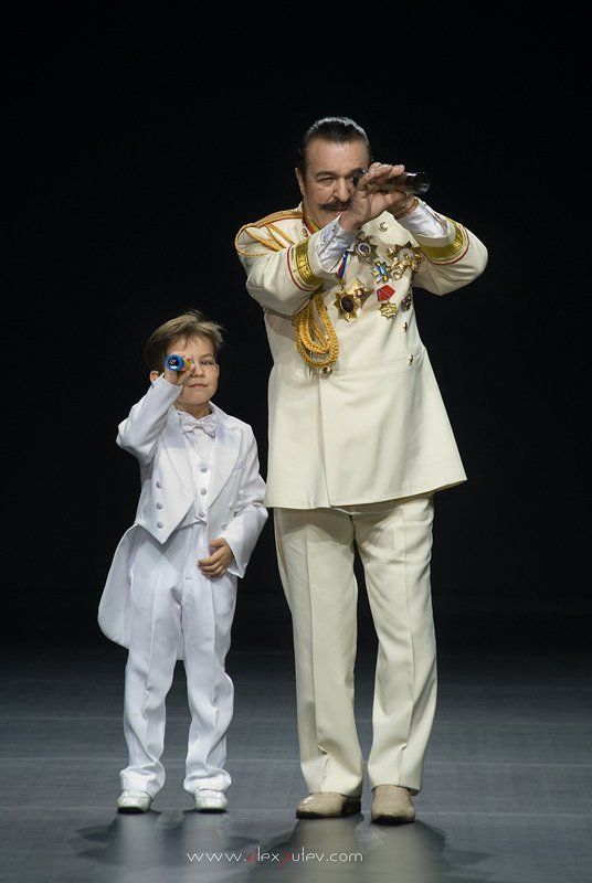 мальчик,мужчина,вилли токарева,показ,мода,xx,юбилей,сезон,«неделя моды в москве» Дед , ты не на ту девченку смотришь!photo preview