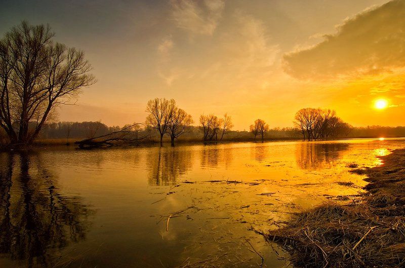 Весенний закат фото превью