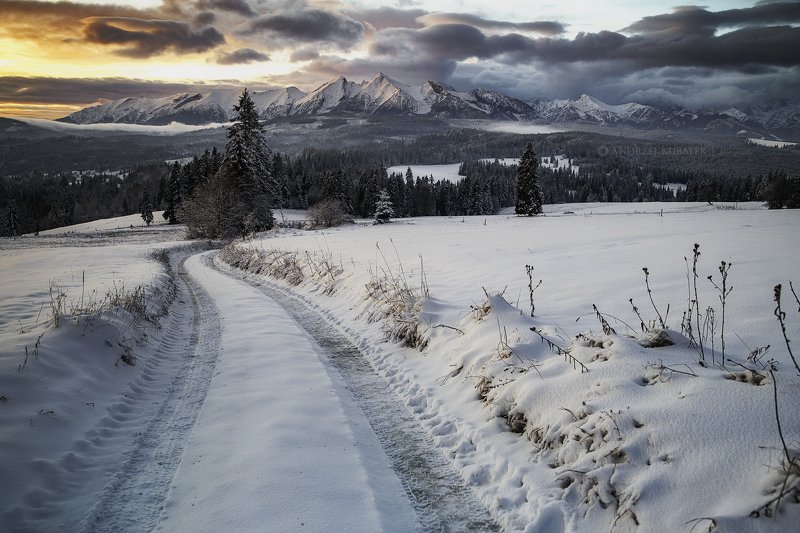 #mountain #winter #sunrise #sunset #landscapes #poland #tatry #tatras Road to happinessphoto preview