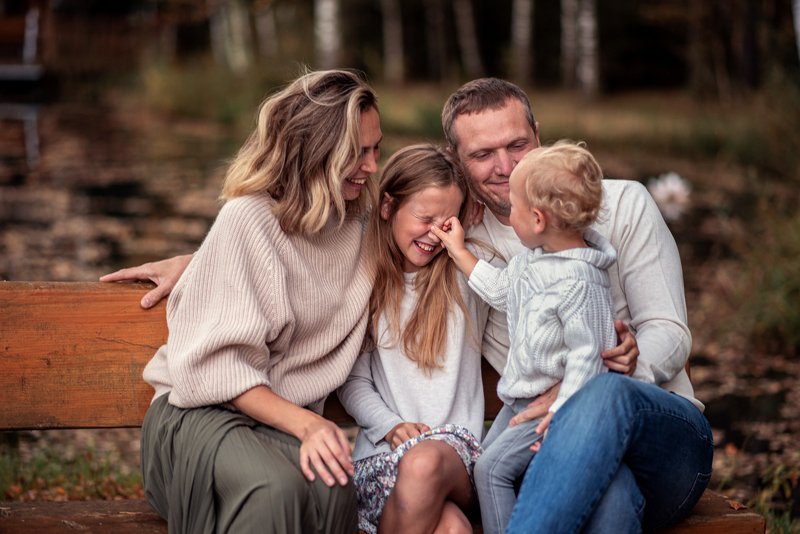 Дом семья дети любовь счастье Вместе веселееphoto preview