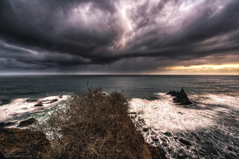 тенерифе, испания, атлантический океан, пейзаж, дождь, тучи Тенерифское утроphoto preview