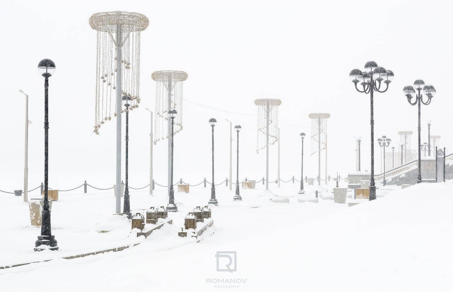 москва речной вокзал снегопад тушино минимализм фонари снег зима столица , Валерий Романов