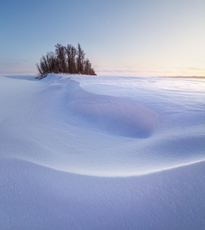 Улыбающийся пейзажphoto preview