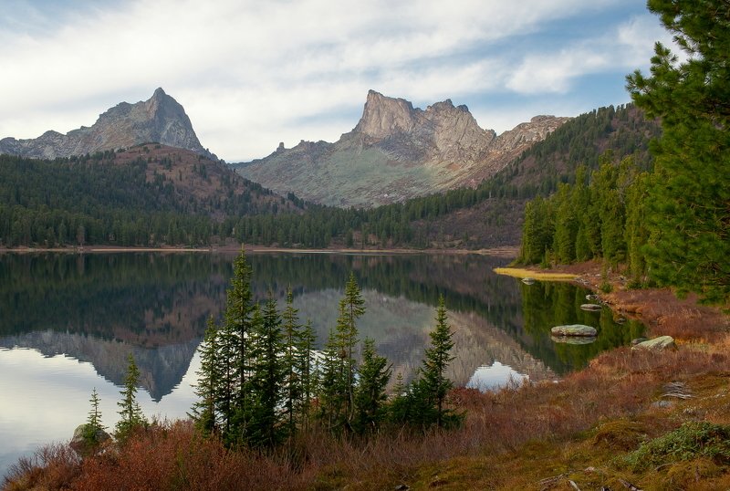 пейзаж, горы, озеро, осень Озеро Светлоеphoto preview
