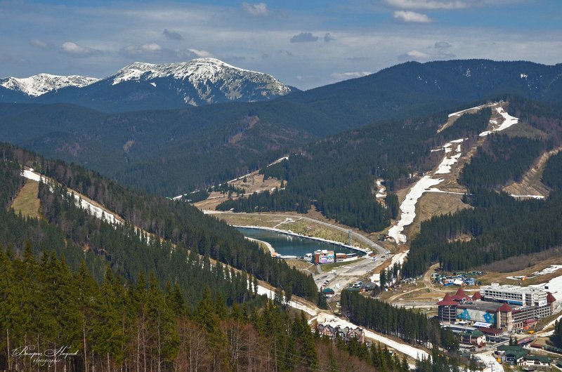 карпаты, буковель, трассы, горно-лыжный курорт, горы медвежик, довбушанка Буковельphoto preview