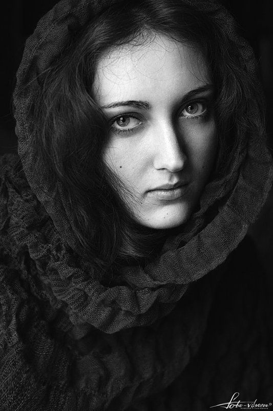 Foto-vdvoem, Глаза, Портрет, Портрет девушки, Портретная съемка, Фото вдвоем, Фото-вдвоем, Черно-белая фотография, Черно-белое фото Анастасияphoto preview