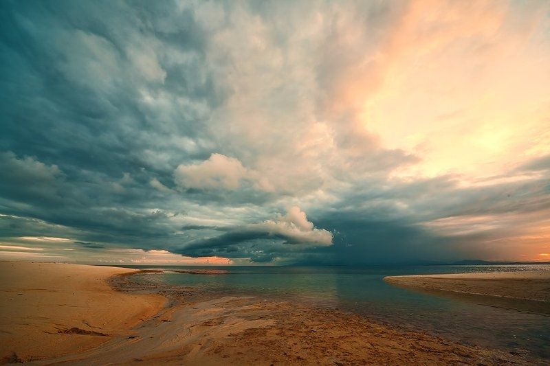 Под низким небомphoto preview