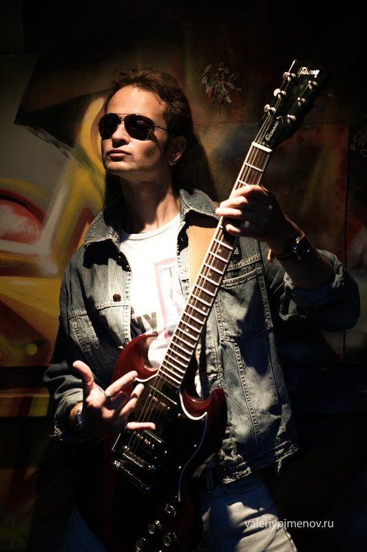 Музыкант Александр Спиридонов (рок-группа Let\'s Go!)photo preview