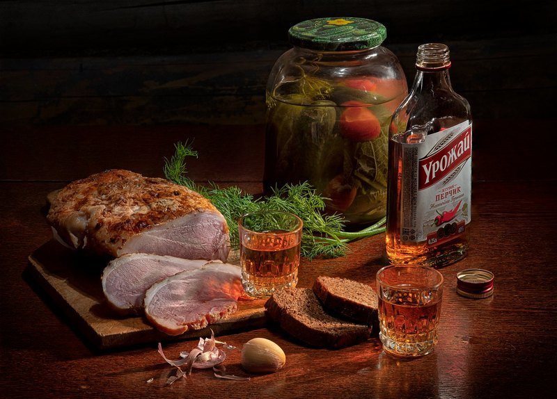 водка С домашней буженинойphoto preview