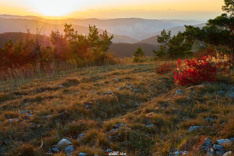 landscape, nature, color, crimea, russia, outdoor, mountain Sunset on the Yalta Yaylaphoto preview