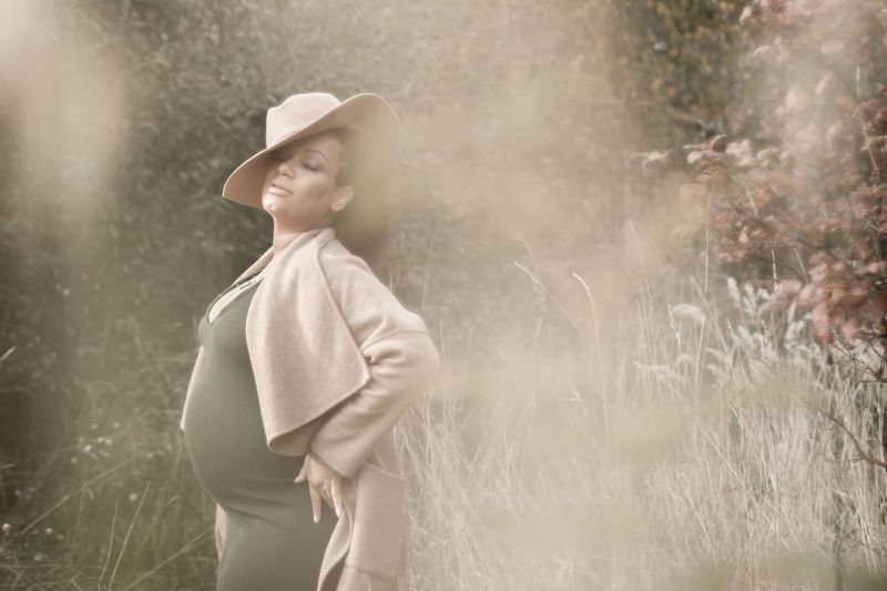 беременность, девушка Осеньphoto preview