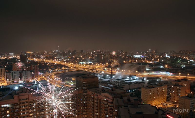 ночь город праздник новый год башкирия уфа Первые минуты Нового года.photo preview