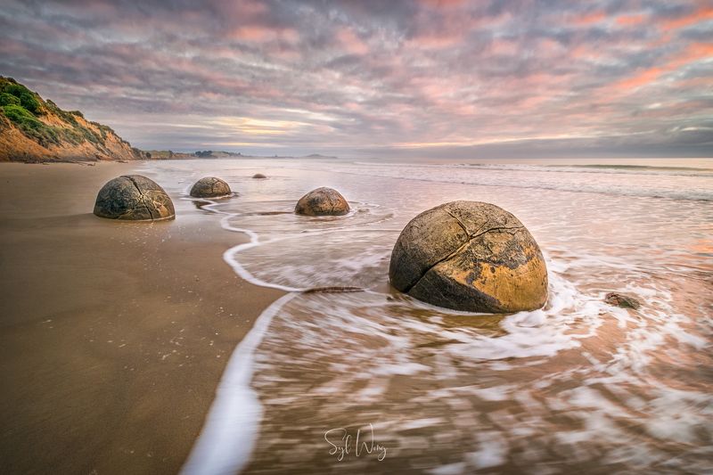 Moeraki Rockphoto preview