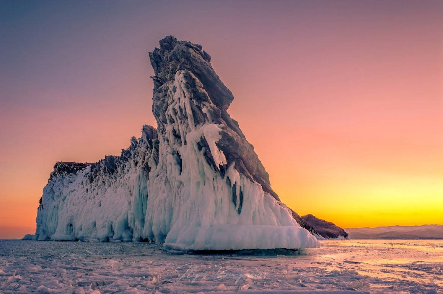 Огой на рассвете.. Автор: Илья Буянов фототур, саяны, байкал, тажераны, тажеранская степь, Илья Буянов
