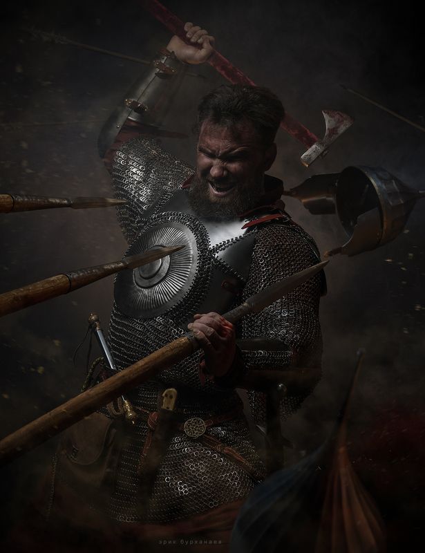 воин, витязь, битва И воин сходит в ад, сущий ад.  Но ни шагу назад.....photo preview