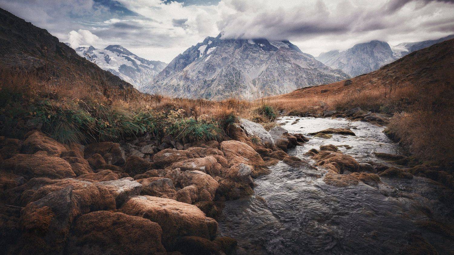 ***. Автор: Сергей Лукашенко , Сергей Лукашенко